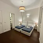 Apartment Accademia Florence